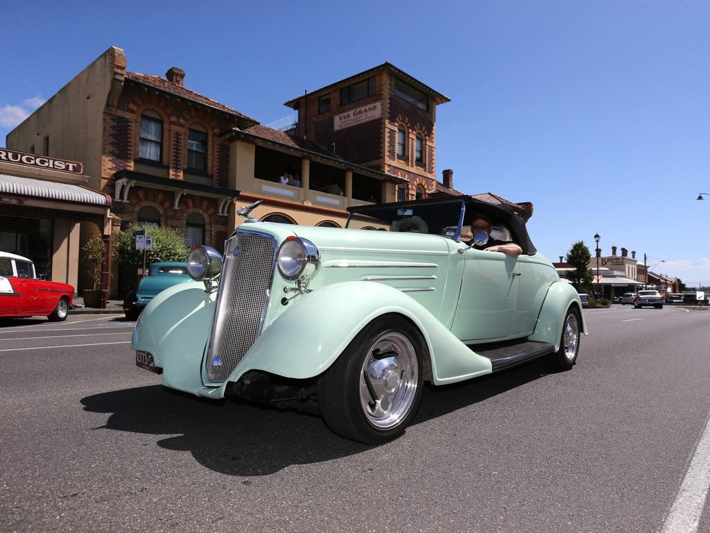 The annual Queenscliff Rod Run may have been called off this weekend, but rev heads still flocked to the town for an "unofficial" meet. Picture: Mike Dugdale