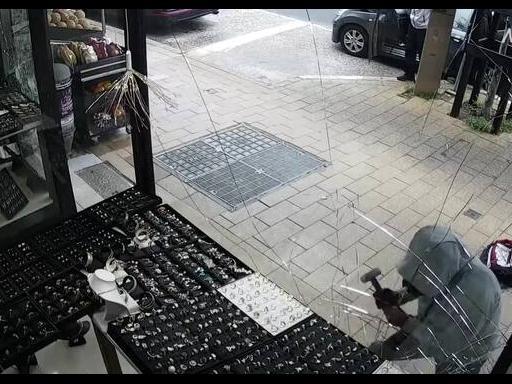 Thieves target Konstan Jewellers in violent lunchtime attack