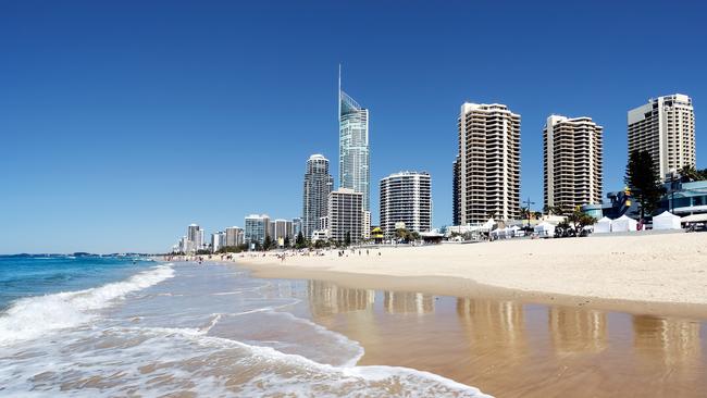 Surfers Paradise. 