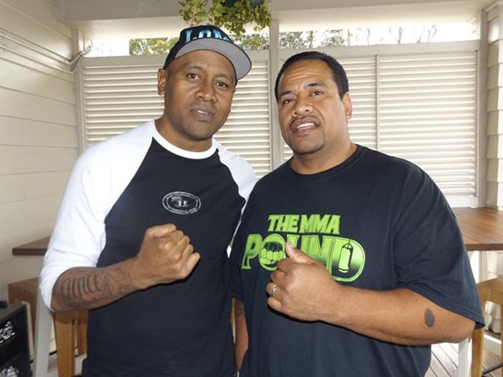 Jonah Lomu and brother, boxer John Lomu.