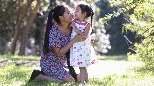 Coogee mum Diana George with her little girl Isabella, 4, uses the time out method. Picture: Justin Lloyd.