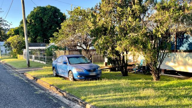 The property on Zahmel St, Finch Hatton, outside which 69-year-old Suzanne Ruth Scott was found dead in the back seat of her Mitsubish Pajero police believe was stolen after 12.30pm on Monday, July 4, 2022. Police are treating the 69-year-old woman's death as suspicious, with a homicide investigation under way after a series of events that started at a nearby property on Boulder Rd with a wilful damage report about 12.30pm Monday, July 4, 2022, before Ms Scott's Mitsubishi Pajero was allegedly stolen. She was later driven to a Zahmel St property her best friend owned where she was pronounced dead about 5.30pm. Picture: Janessa Ekert