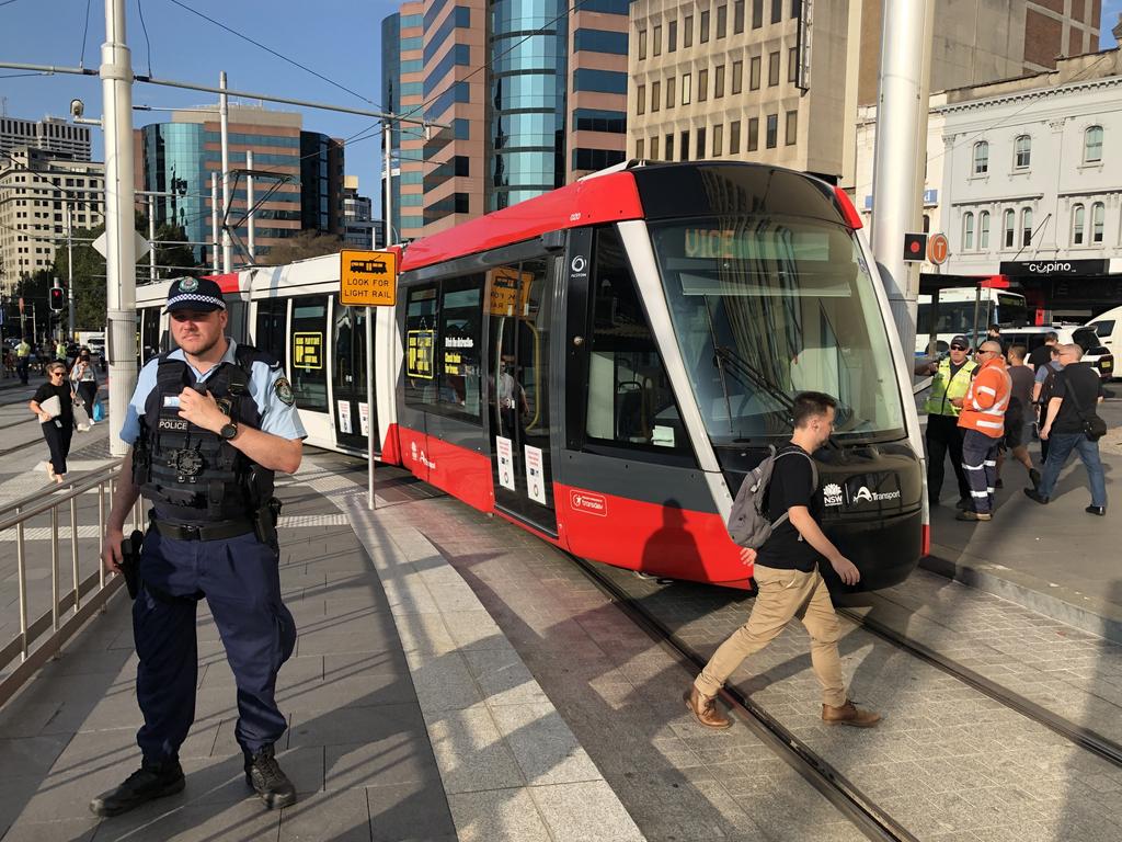 Sydney Light Rail Fail: Commuter Chaos After Trams Breakdown In Two ...