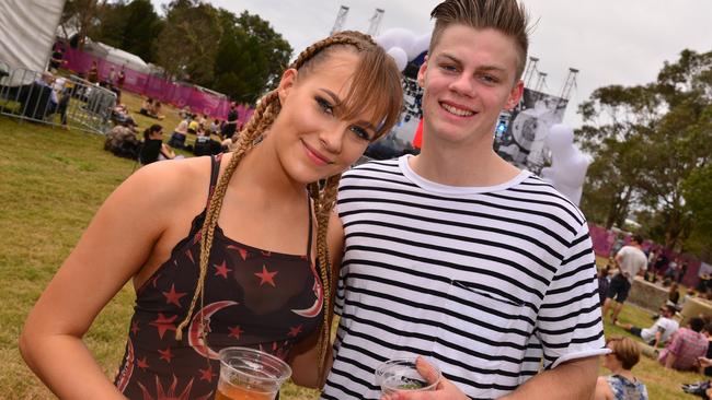 Hugo Mortensen and Audrey Akenson at the Maroochy Music and Visual Arts festival, 2016. Photo: John McCutcheon / Sunshine Coast Daily