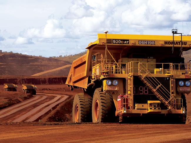 High prices give Rio Tinto record cash