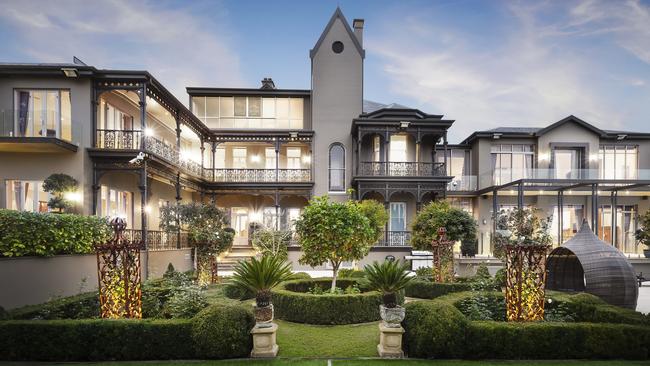 Avon Court at 18-20 Shakespeare Grove, Hawthorn, had a record price guide but hasn’t been sold — yet.