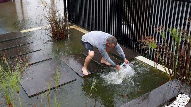 Millions of litres of water travelled through down the Nepean River to low lying areas like Emu Plains. Picture: Toby Zerna