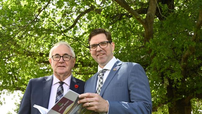 TRC Mayor Paul Antonio (left) and TRC Deputy Mayor Geoff McDonald. Release of annual finance statement.