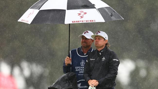 Cameron Smith of Australia alongside caddie Sam Pinfold (Photo by Morgan Hancock/Getty Images)