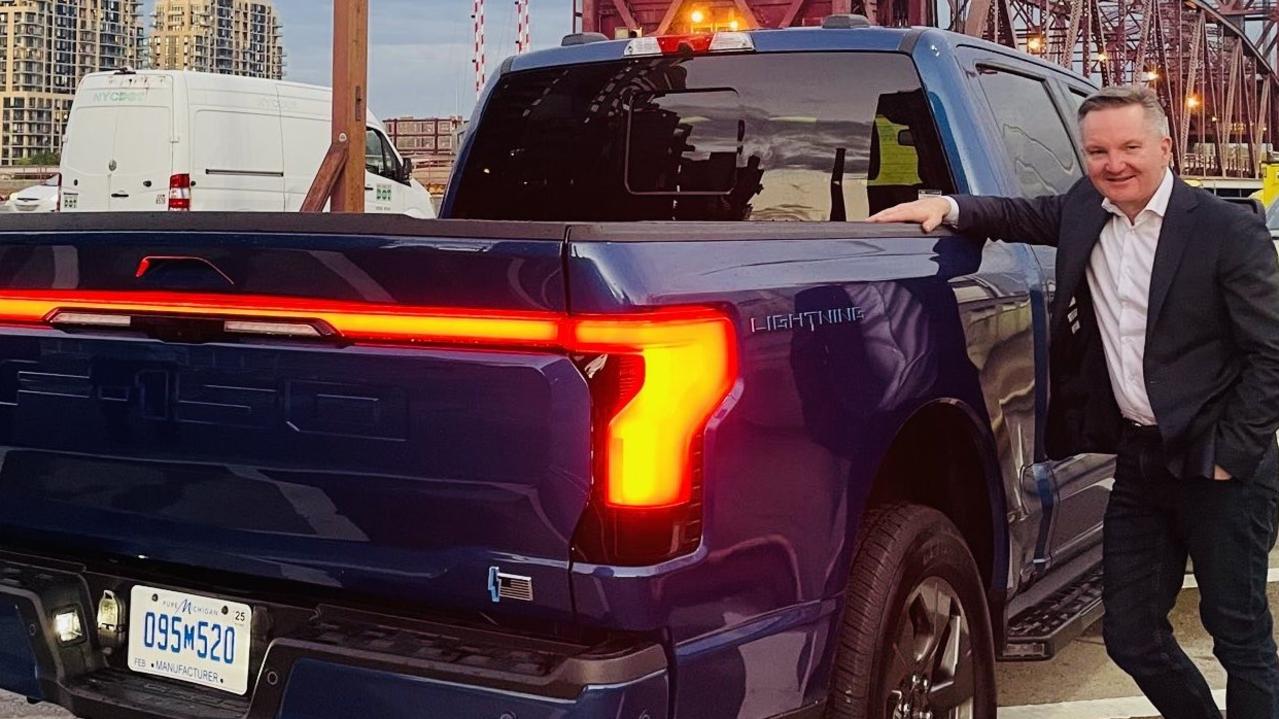 Climate and Energy Minister Chris Bowen with the F150 Lightning. Picture: Twitter/X.