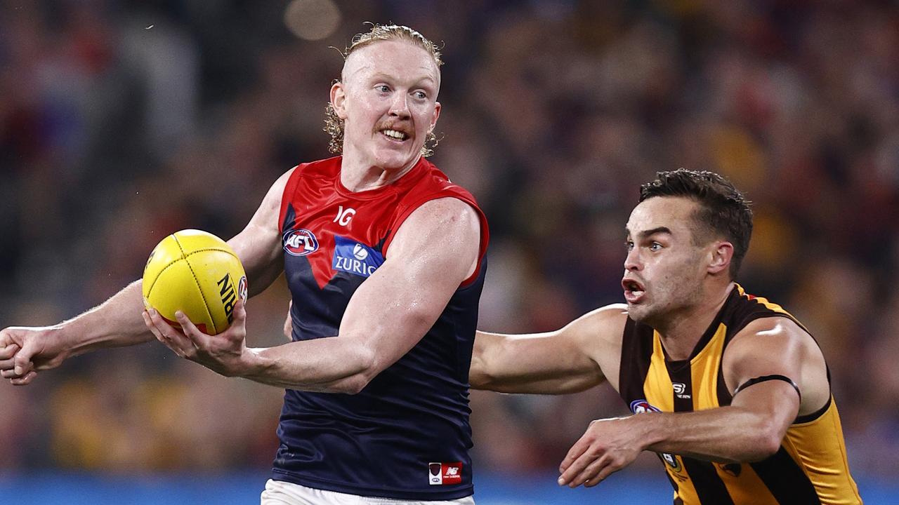 LIVE AFL: Flag contender’s ‘banana peel’ set of games begins as epic Hawks test awaits Dees