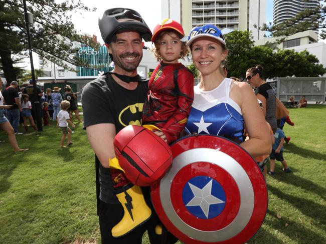 BATMAN, FLASH & CAPTAIN AMERICA FAM - Gary Grant, Lauren Grant & Connor Grant (4). Pic Mike Batterham