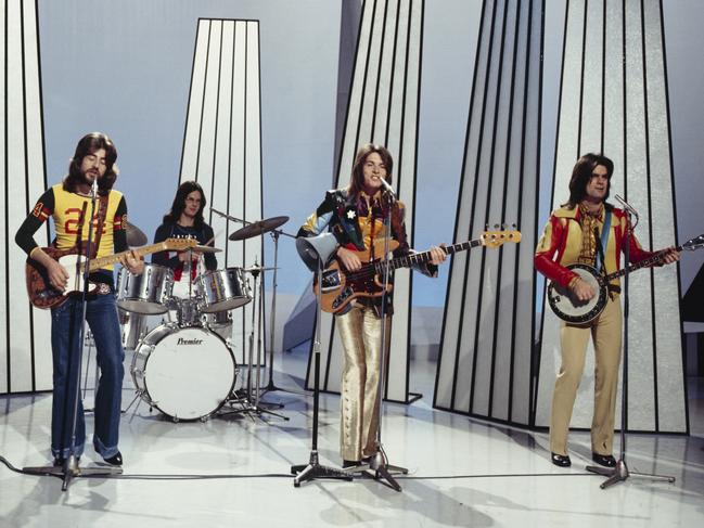 UNITED KINGDOM - JANUARY 01: Australian band The Mixtures perform on a television show in 1971. (Photo by David Redfern/Redferns)