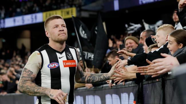 MELBOURNE, AUSTRALIA - SEPTEMBER 10: Jordan De Goey of the Magpies celebrates during the 2022 AFL First Semi Final match between the Collingwood Magpies and the Fremantle Dockers at the Melbourne Cricket Ground on September 10, 2022 in Melbourne, Australia. (Photo by Dylan Burns/AFL Photos via Getty Images)