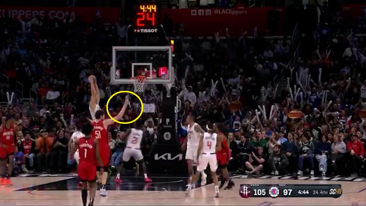 ‘Craziest thing I’ve seen all season’: Hilarious reason NBA player intentionally missed free throw