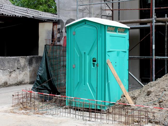 Authorities have criticised poor standards of toilets on construction sites.