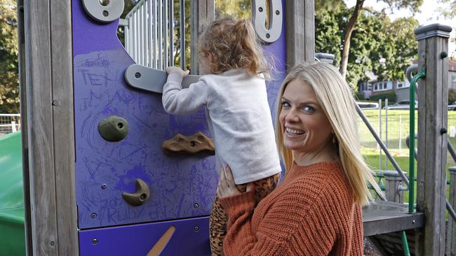 Erin Molan with daughter Eliza in Bronte last year. Picture: Toby Zerna