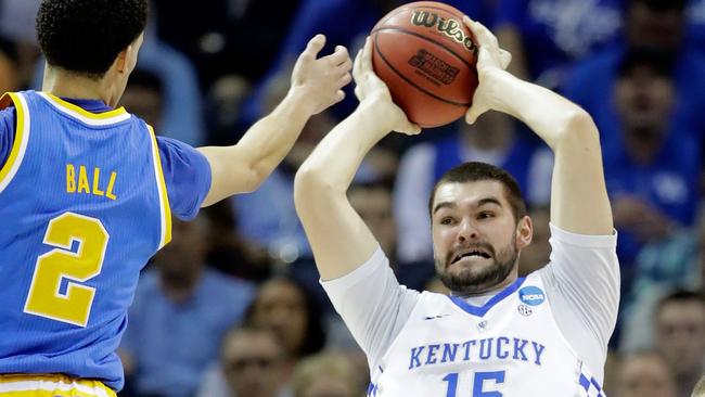 Isaac Humphries will play the NBA Summer League with the Wizards.