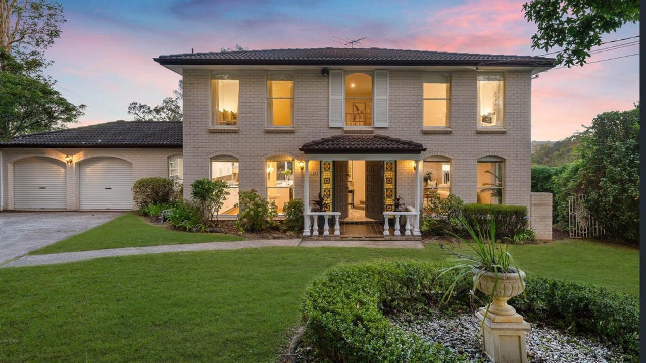 120 Koola Ave East Killara.