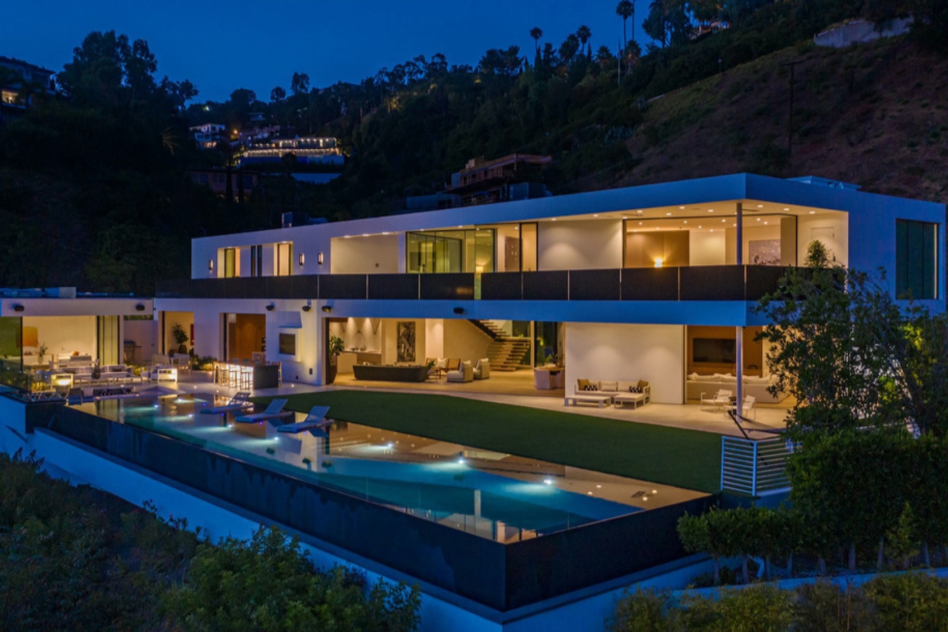 Take A Tour Of John Legend & Chrissy Teigen's New $24 Million Beverley ...