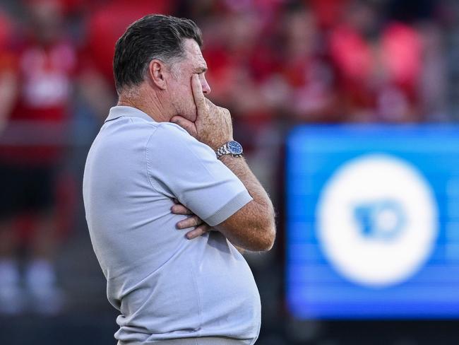 Adelaide United coach Carl Veart has plenty of headaches. Photo: Mark Brake/Getty Images.