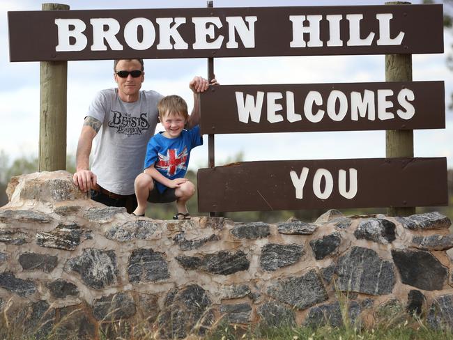 Anyone who visited Broken Hill last weekend and is now in Queensland should be tested for COVID-19, says the Queensland Health chief. Picture: Manuela Cifra