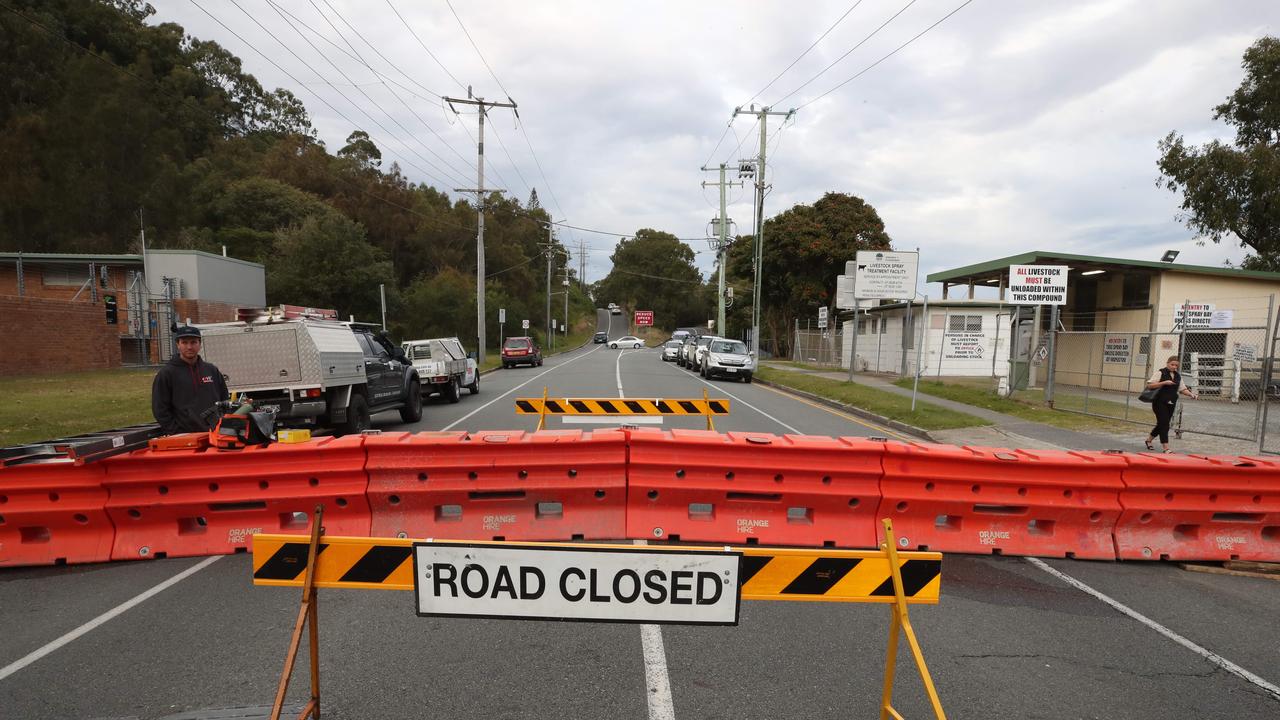 The hard border and long Queues return to the Qld NSW border on the Gold Coast. Road Closure on Miles St Coolangatta. Picture: Glenn Hampson.