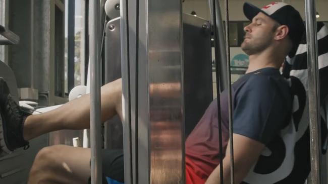 Shane van Gisbergen does leg presses in preparation for the Bathurst 1000