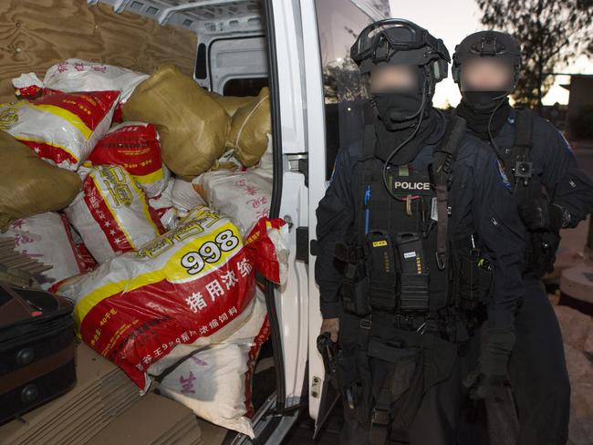 Police seize the drugs in Geraldton, Western Australia in December 2017.