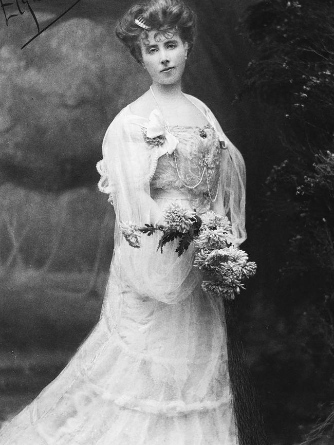 As a Prussian countess, Elizabeth von Arnim’s life was privileged but ruled by rigid formality.