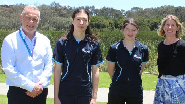 College Dux Albert Van Der Kaap and VCE VM Dux Kayla Jennison with College Principal Tony Roberts and Assistant Principal (10-12) Jacqui Telford