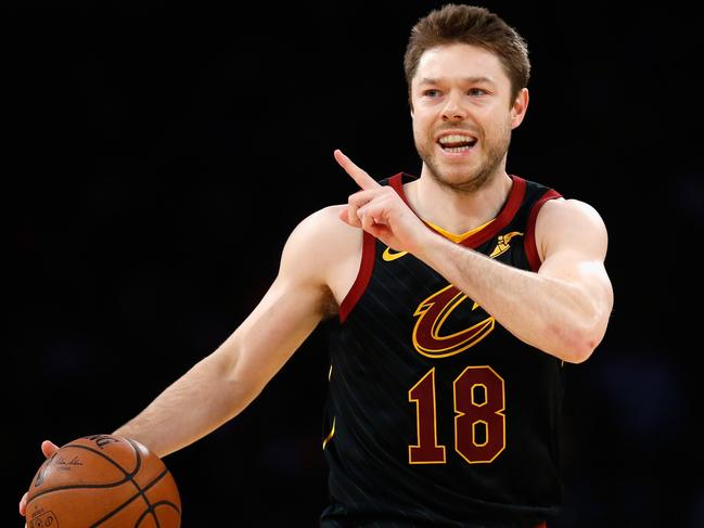 LOS ANGELES, CA - JANUARY 13: Matthew Dellavedova #18 of the Cleveland Cavaliers looks on during the second half of a game against the Los Angeles Lakers at Staples Center on January 13, 2019 in Los Angeles, California. NOTE TO USER: User expressly acknowledges and agrees that, by downloading and or using this photograph, User is consenting to the terms and conditions of the Getty Images License Agreement.   Sean M. Haffey/Getty Images/AFP == FOR NEWSPAPERS, INTERNET, TELCOS & TELEVISION USE ONLY ==