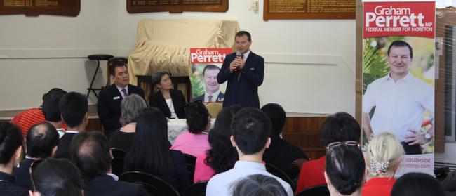 MP Graham Perrett at Sunnybank Bowls Club.