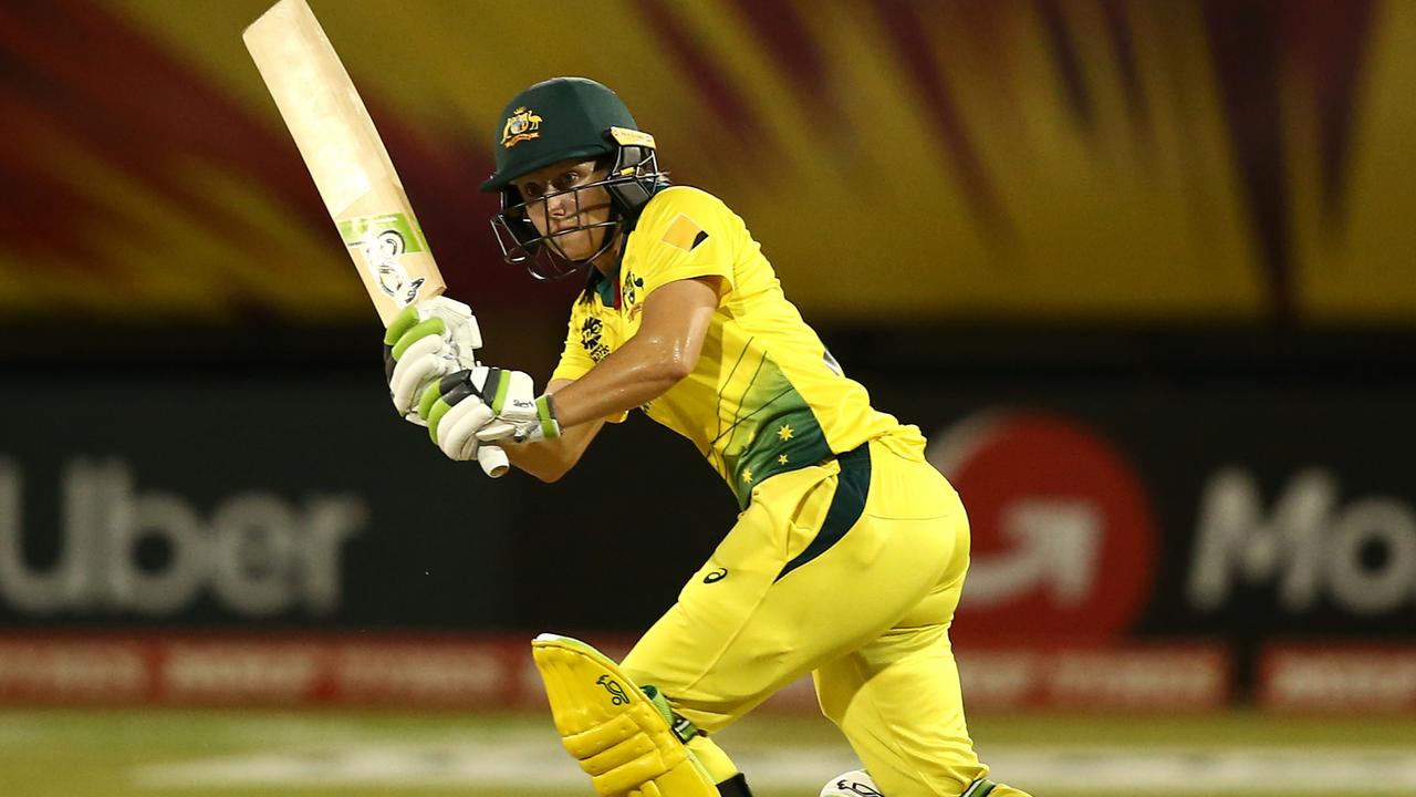 Alyssa Healy starred with the bat and the gloves to power Australia to the semi-finals of the World Twenty20.