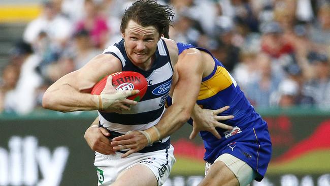 Patrick Dangerfield tries to shake off a West Coast defender. Picture: Colleen Petch