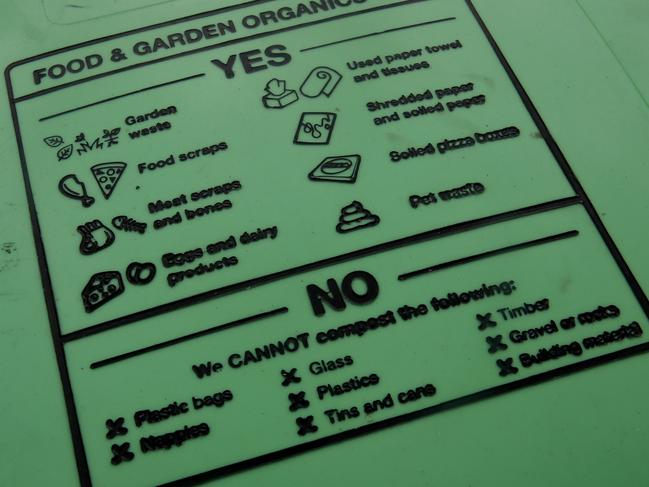 Explanatory diagram on the lid of a Randwick Council FOGO Bins. Picture: John Appleyard