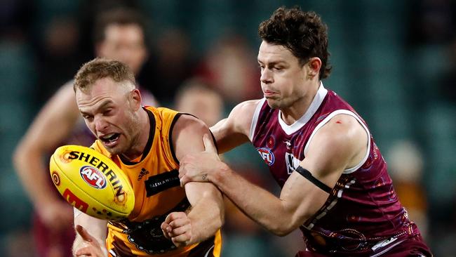 The Hawks put the clamps on Lachie Neale after halftime. Picture: Dylan Burns/AFL Photos via Getty Images