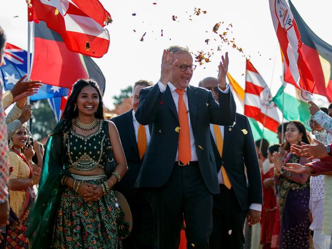 SYDNEY, AUSTRALIA - NewsWire Photos MARCH 15, 2025: Prime Minister Anthony Albanese attends the BAPS Swaminarayan Sanstha Festival in Kemps Creek on Saturday. Picture: NewsWire / Nikki Short