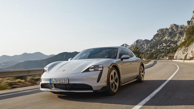 There is minimal difference between the Porsche Taycan Cross Turismo and its sedan sibling in terms of aerodynamics and performance – one tenth of a second in the 0-100km/h sprint.