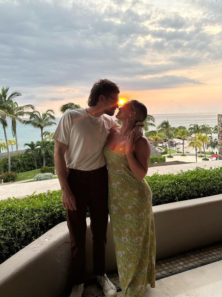 The actor has been married to Koma since 2019. Picture: hilaryduff/Instagram