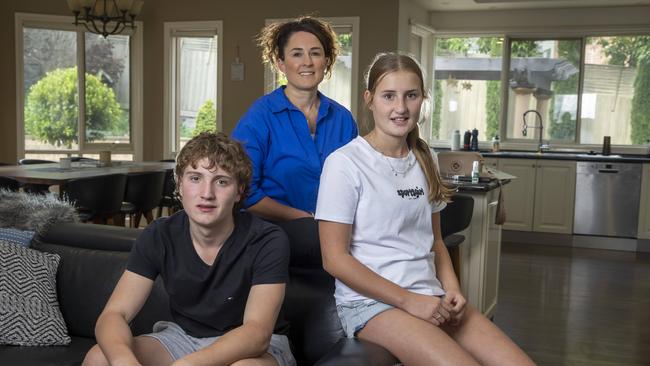 Melbourne mum Kirsten Deckert and her two kids Lachie 15 and Chelsea 13 who have a peanut allergy. Picture by Wayne Taylor 8th March 2023