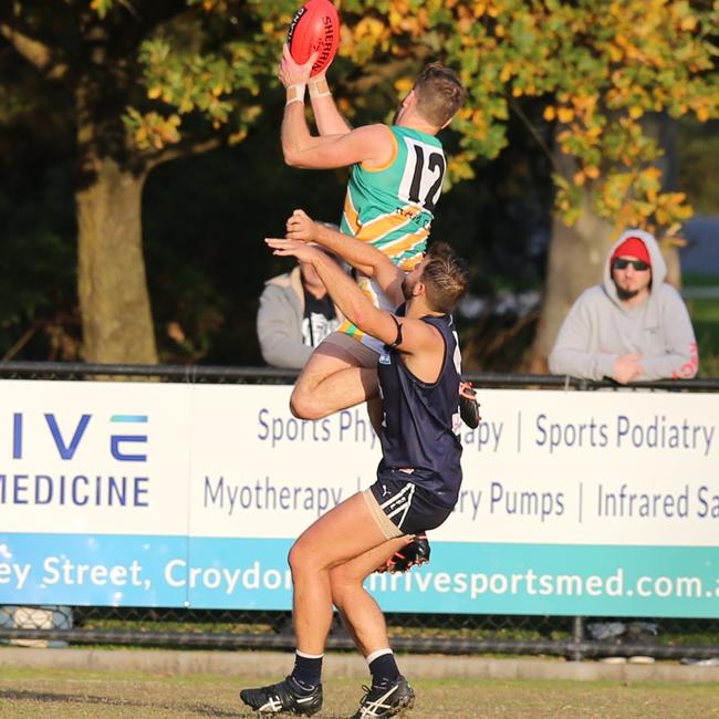 Mustang Jai Jordon flies for a grab on Saturday. Picture: Field of View Photography