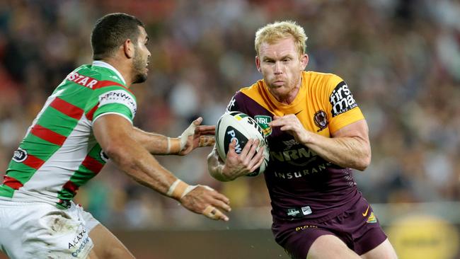 Peter Wallace gets the nod on the field ahead of Ben Hunt. Picture: Darren England