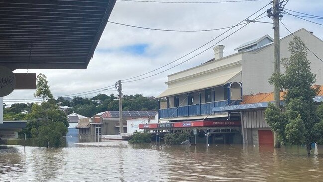 Mary St under water – 27/02/22