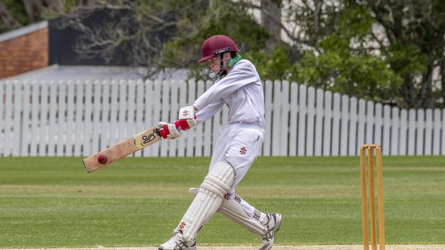 Callum Pamenter bats for Met West in 2020 at the Queensland School Sport Championships 10-12 Boys Cricket State Championships.