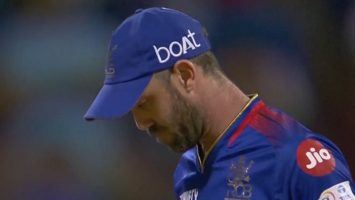 Glenn Maxwell is dismissed for a duck.