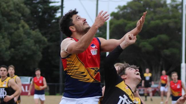 Yarraville Seddon and Werribee Districts played out a thrilling draw. Photo: John Heron/Yarraville Seddon FB.