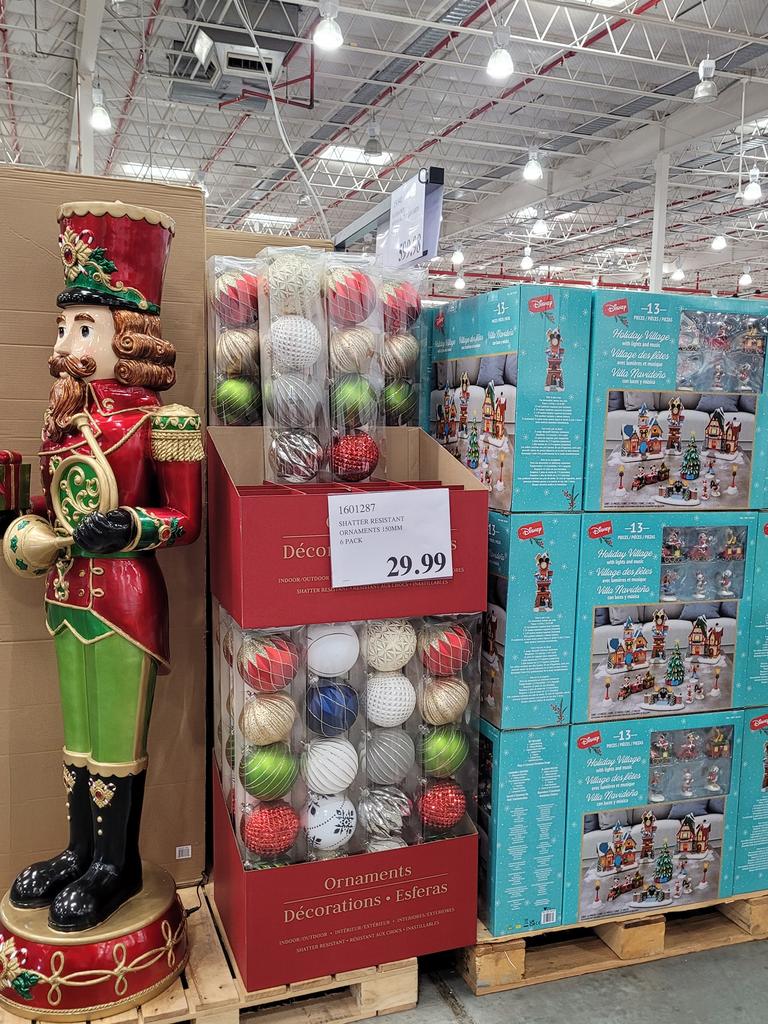 Costco christmas shop