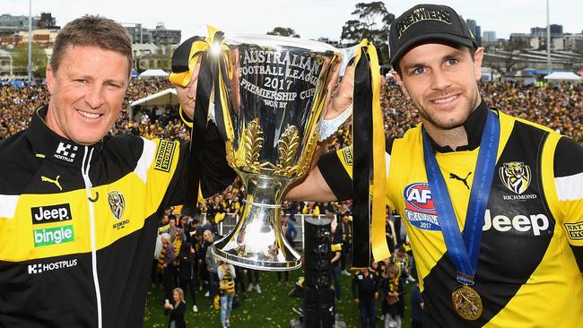 Damien Hardwick and Trent Cotchin hold up the premiership cup in 2017. Picture: Quinn Rooney/Getty Images