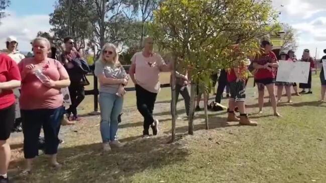 Teen deaths spark Beaudesert rally for anti-bullying reform